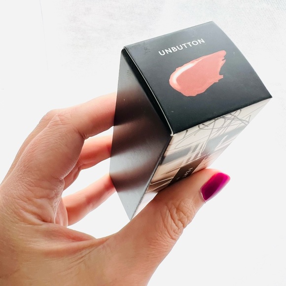 5 for 25⚡️NIB Fenty Beauty Stunna Lip Paint in Unbutton, New in Box - Picture 5 of 6